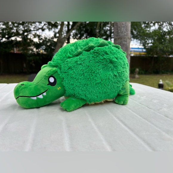 Squishable gator stuffed animal - Picture 5 of 8